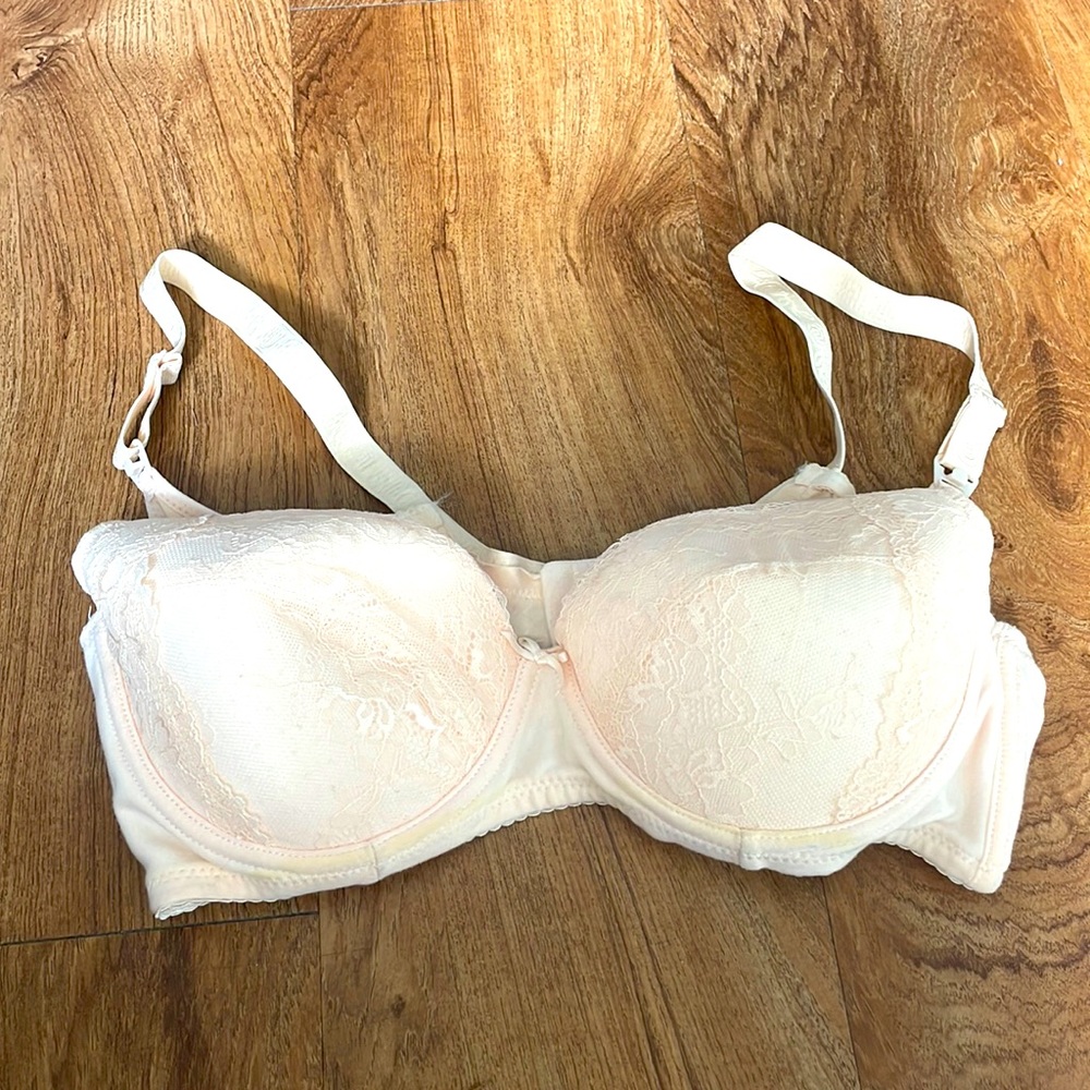 Lace Pumping Bra